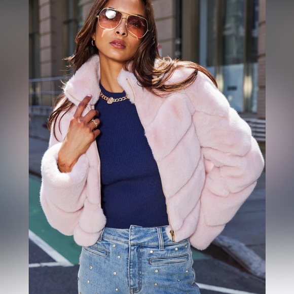 NEW Generation Love Brianna Faux Fur Jacket Ballet Slipper Pink Size Medium - Picture 4 of 11